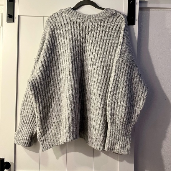 Free People Blue Bell Gray Sweater (M) - Picture 8 of 9